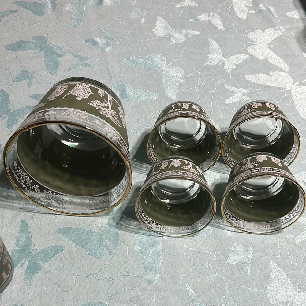 Vintage Jeannette Hellenic Wedgwood Ice Bucket, glasses, and desert dishes